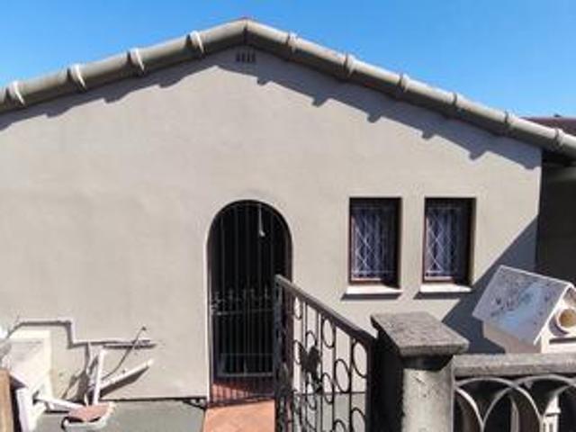 House for sale in Queensburgh, Kwazulu-natal