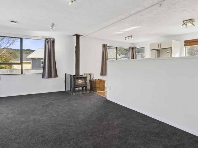 House for rent in Pauatahanui, Wellington