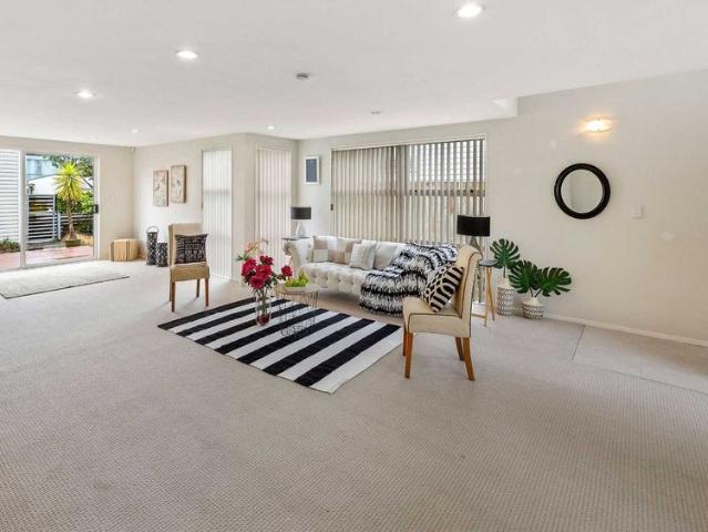 Townhouse for rent in Addison, Papakura