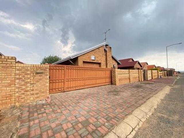 House for sale in Kagiso, Gauteng