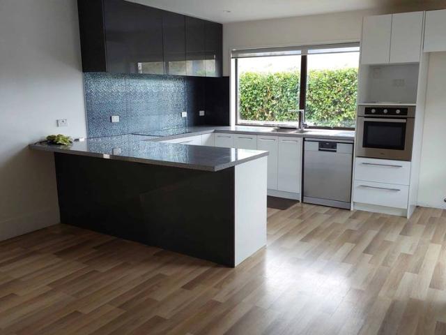House for rent in Chaslands, Canterbury