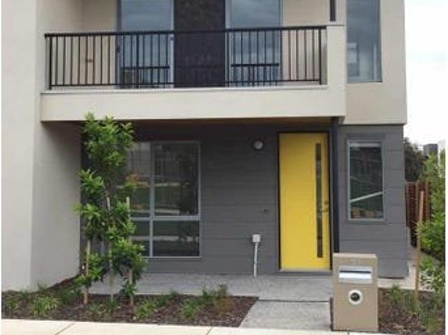 Townhouse for rent in Camerons Creek, Victoria