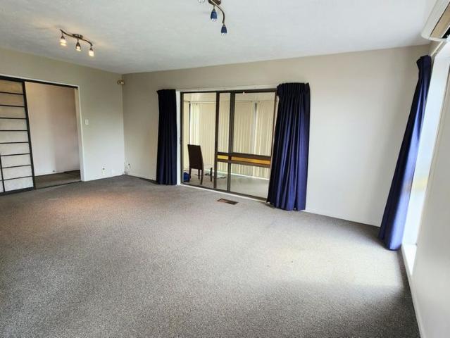 House for rent in Chaslands, Canterbury
