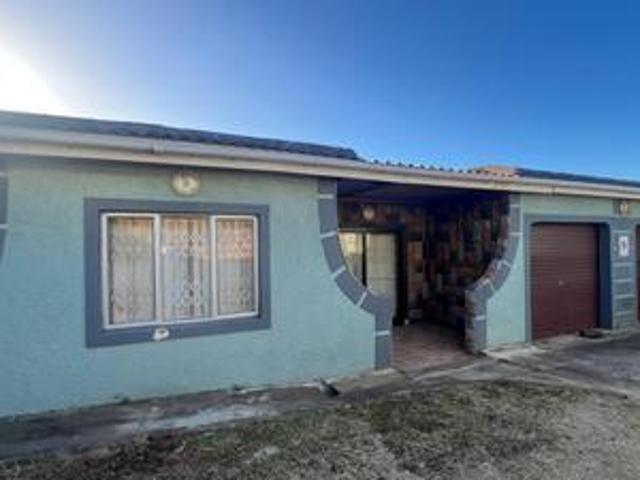 House for sale in Mount Moreland, Kwazulu-natal