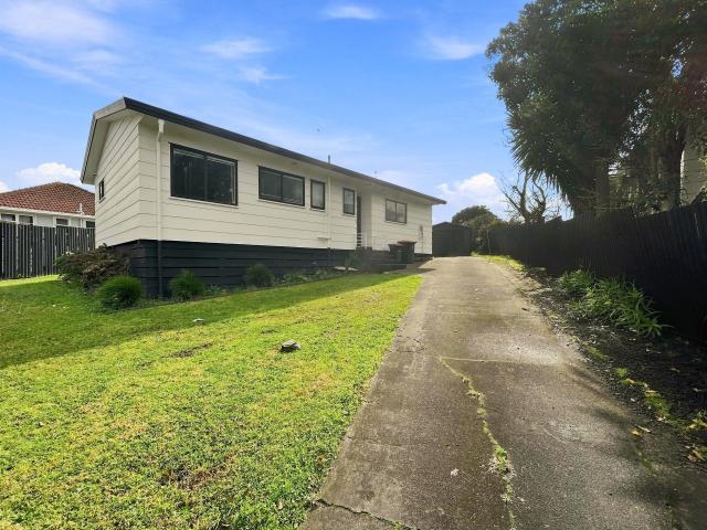 House for rent in Manurewa, Oroua County
