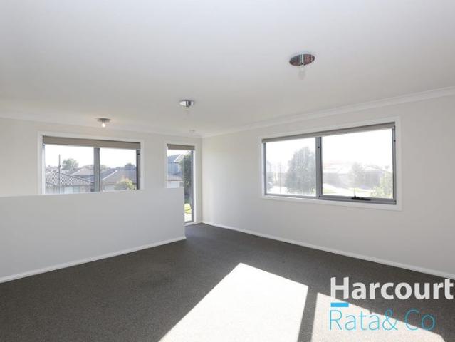 Townhouse for rent in Camerons Creek, Victoria