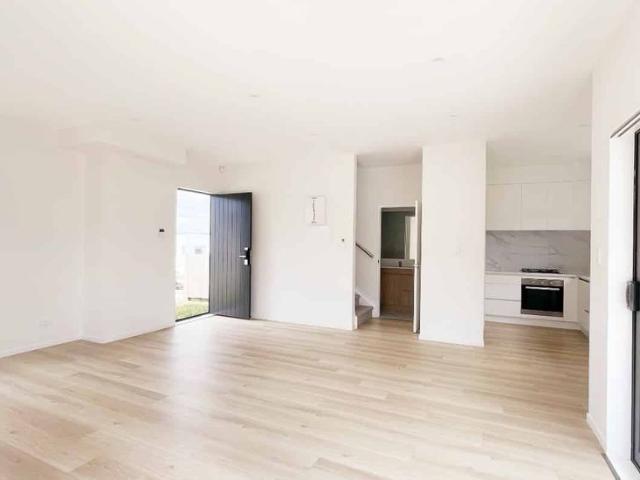 Townhouse for rent in Papakura