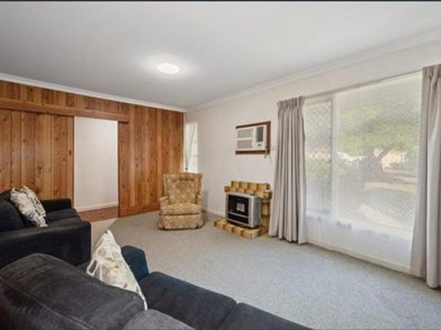 House for rent in Kelmscott, Western Australia