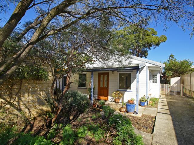 House for rent in Coolbellup, Western Australia