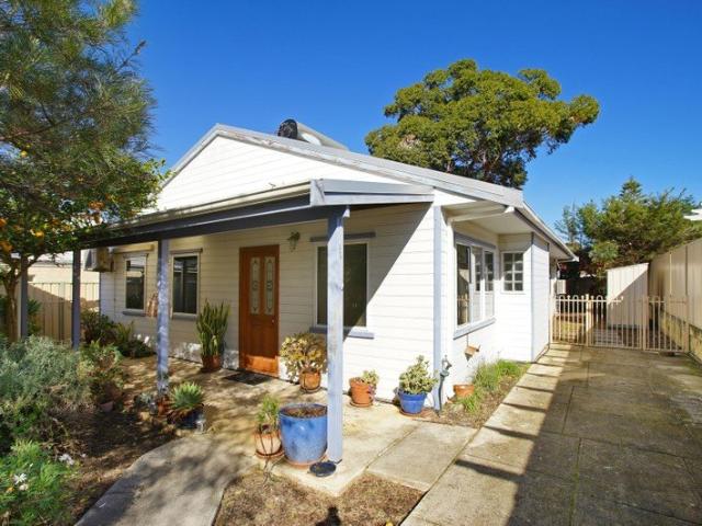 House for rent in Coolbellup, Western Australia