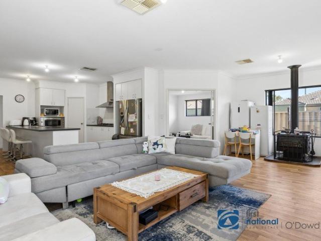 House for sale in Queens Park, City of Canning