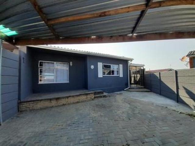 House for sale in Atlantis, Western Cape