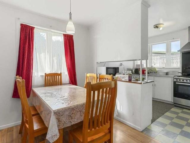 House for rent in Whau, Auckland