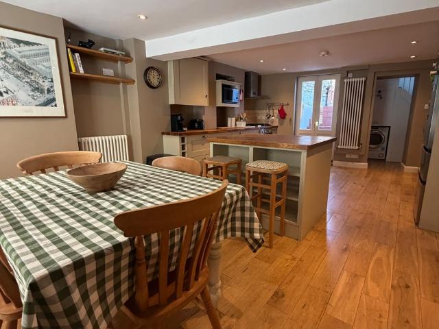 House for rent in Charlton Riverside, Greater London