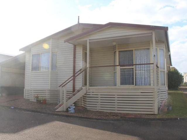 House for sale in Chain Valley Bay, New South Wales