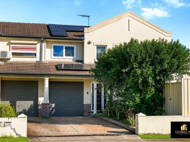 House for rent in Canley Heights