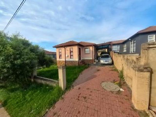House for sale in Tembisa, Gauteng