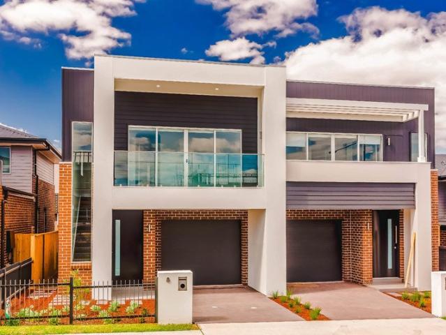 Townhouse for rent in Denham Court, Sydney