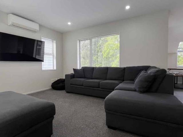 Townhouse for rent in Christchurch Central, Linwood-Central-Heathcote Community