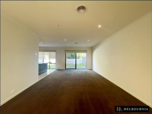 Townhouse for rent in Camerons Creek, Victoria