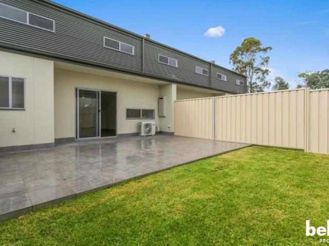 Townhouse for rent in Horseshoe Creek, South Australia