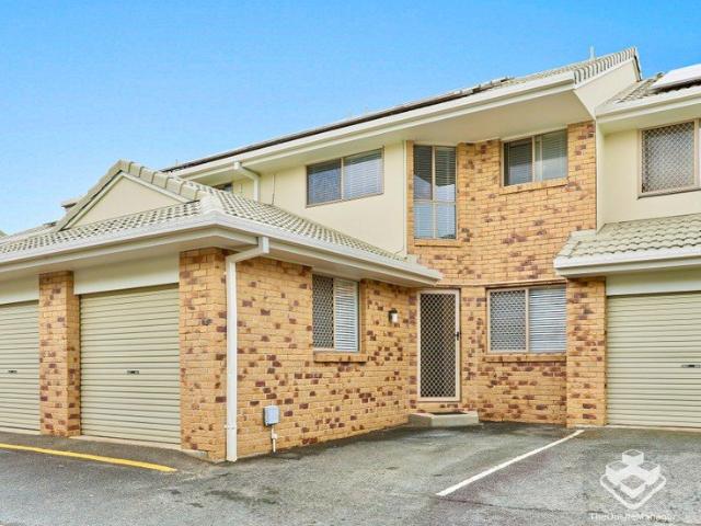 Townhouse for sale in Fernbrook, Queensland