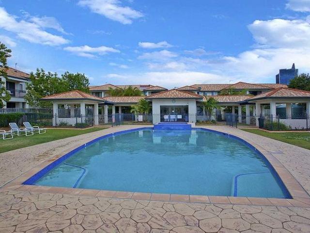 Townhouse for rent in Fernbrook, Queensland
