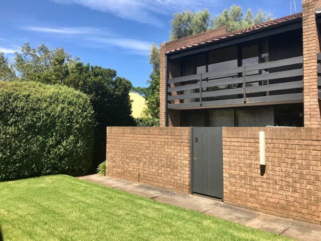 Townhouse for rent in Horseshoe Creek, South Australia