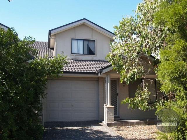 Townhouse for rent in Sydney, New South Wales