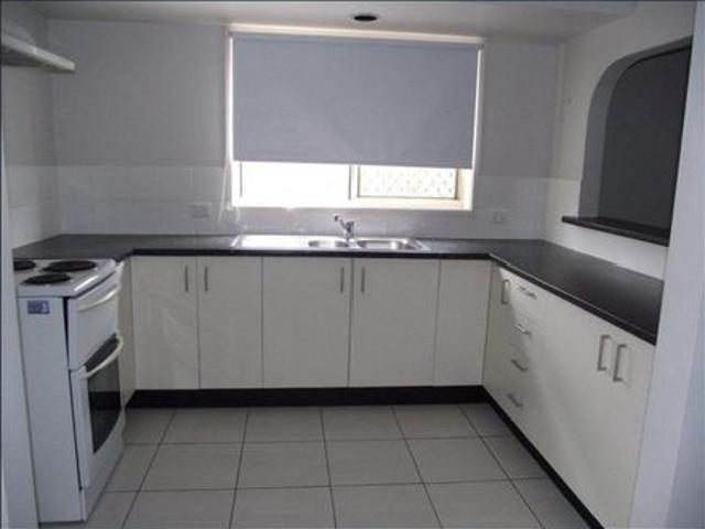 Townhouse for rent in Toombul, Queensland