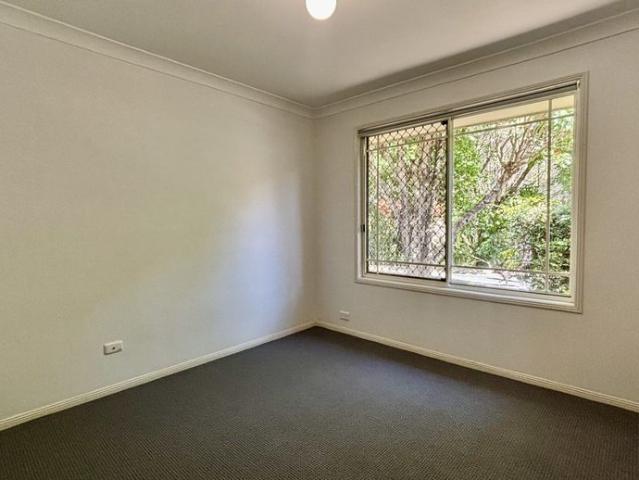 Townhouse for rent in Toombul, Queensland
