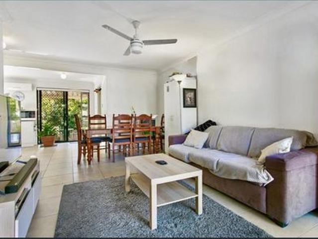 Townhouse for rent in Toombul, Queensland