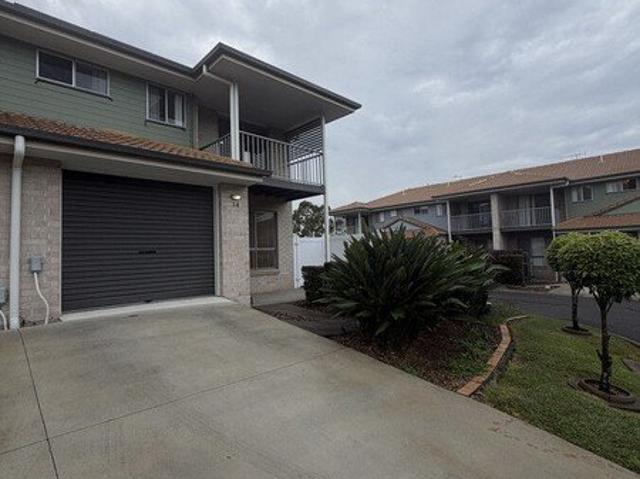 Townhouse for rent in Toombul, Queensland