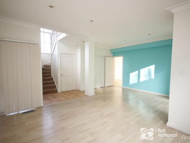 Townhouse for rent in Camerons Creek, Victoria