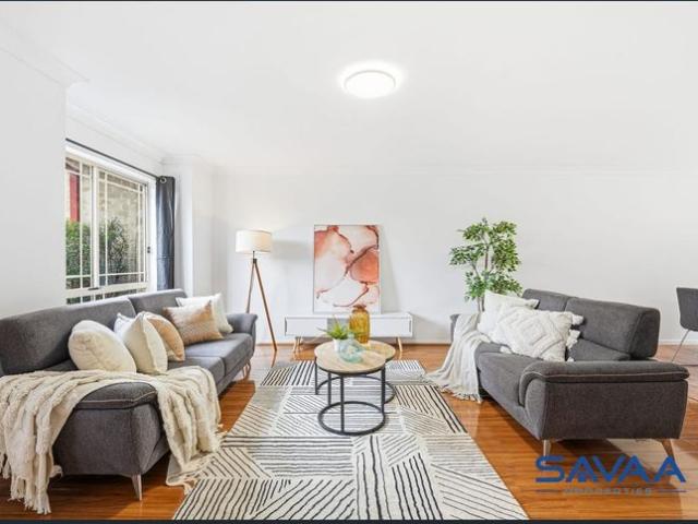 Townhouse for rent in Sydney, New South Wales
