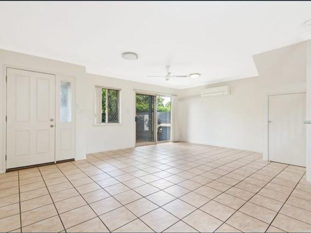 Townhouse for rent in Toombul, Queensland
