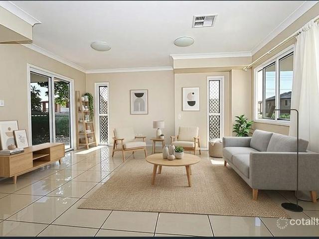 Townhouse for rent in Toombul, Queensland