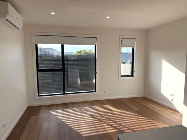 Townhouse for rent in Camerons Creek, Victoria