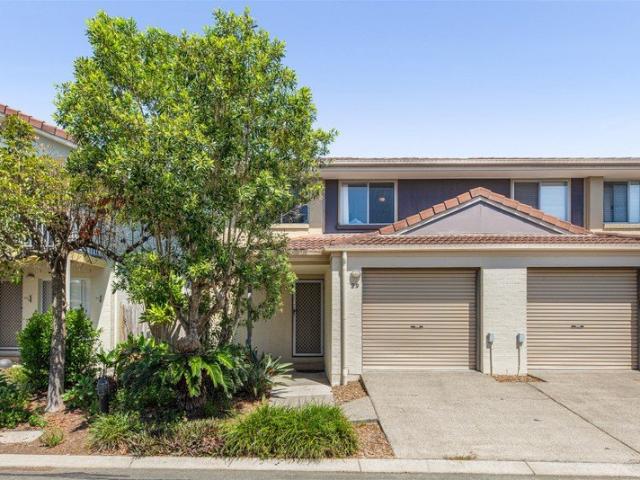 Townhouse for sale in Toombul, Queensland