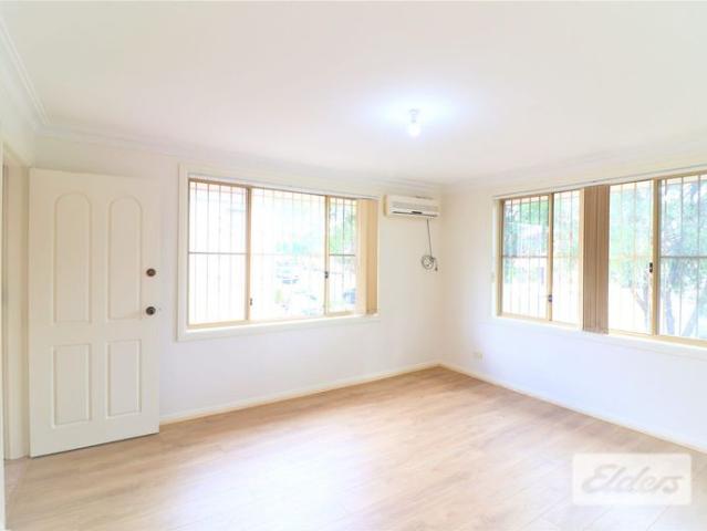 Townhouse for rent in Sydney, New South Wales