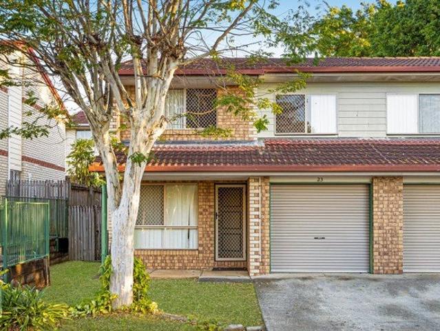Townhouse for rent in Toombul, Queensland