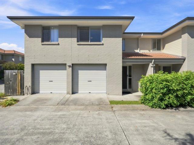 Townhouse for rent in Toombul, Queensland