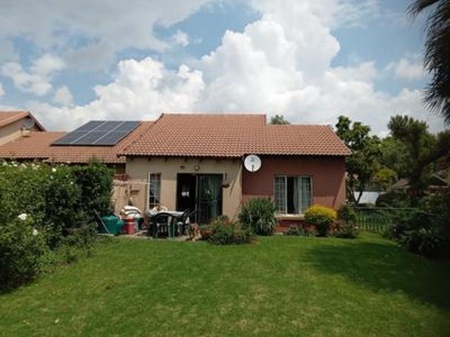 Townhouse for sale in Edenvale