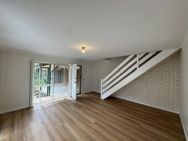 Townhouse for rent in Toombul, Queensland