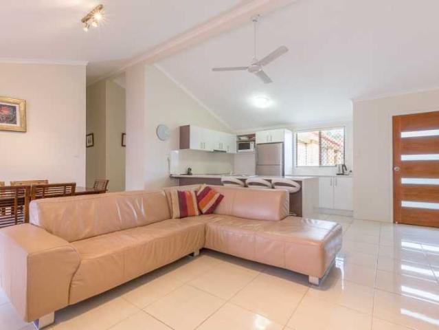 Duplex for rent in Kings Creek, Queensland