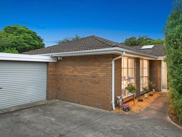 Townhouse for rent in Ringwood East, Melbourne
