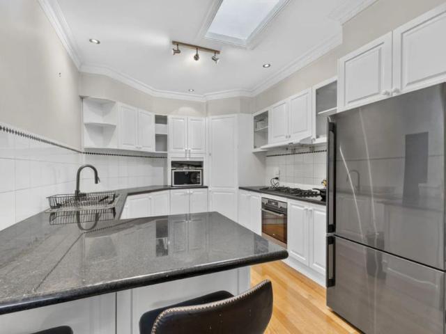 Apartment for rent in Glen Iris, Melbourne
