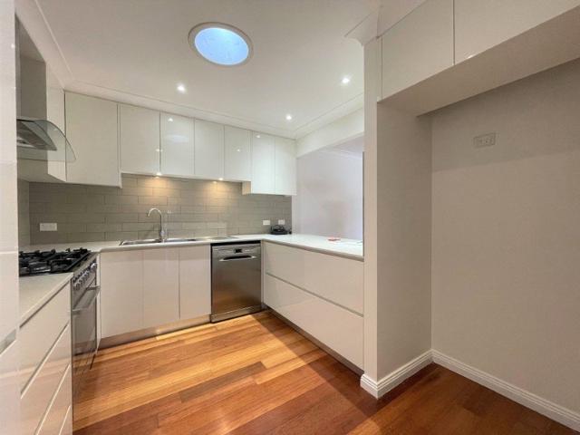 Villa for rent in Sydney, New South Wales