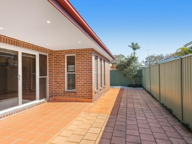 Villa for rent in Sydney, New South Wales
