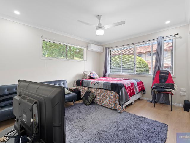 Townhouse for sale in Toombul, Queensland
